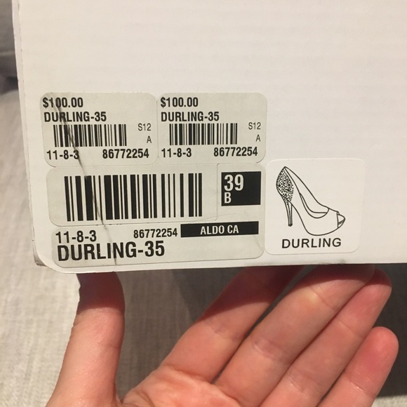 Aldo cream satin pumps with silver/clear gems on heel (not blue as seen in pics) - Picture 4 of 8